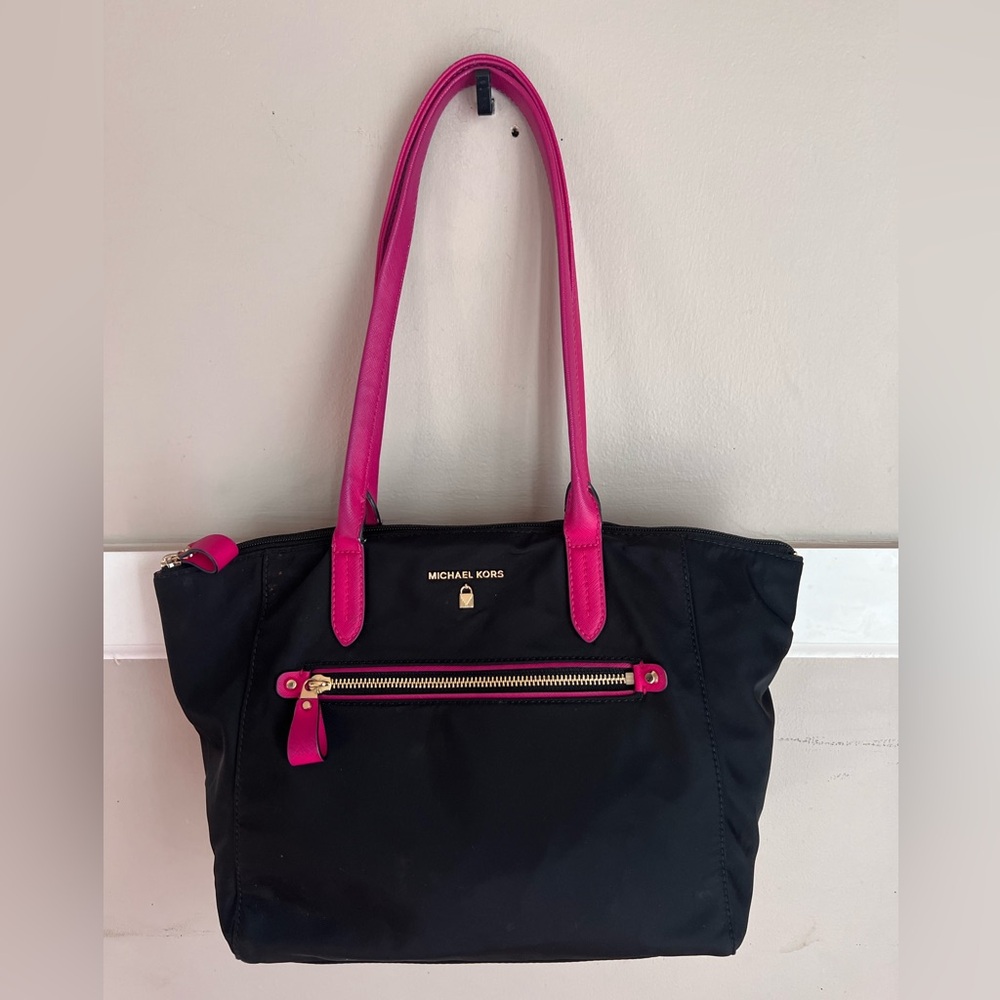 Michael Kors Black Tote with Pink Accents - Picture 4 of 9